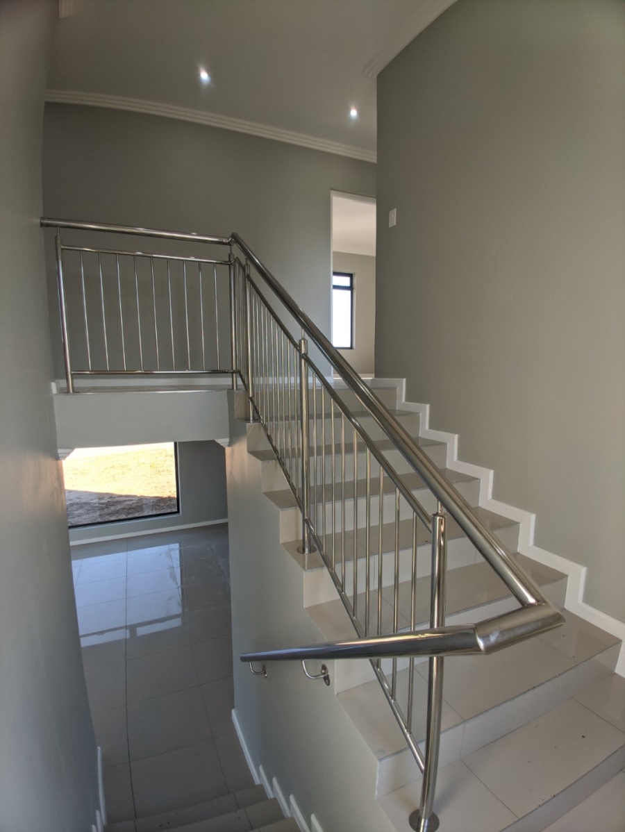 4 Bedroom Property for Sale in Kidds Beach Eastern Cape